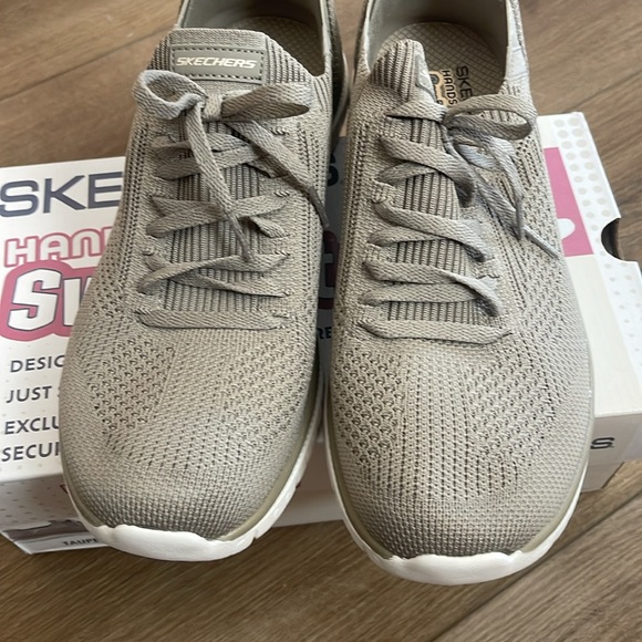 Skechers | flex memory foam Swift Fit taupe sneakers Sz 10 - Picture 3 of 11
